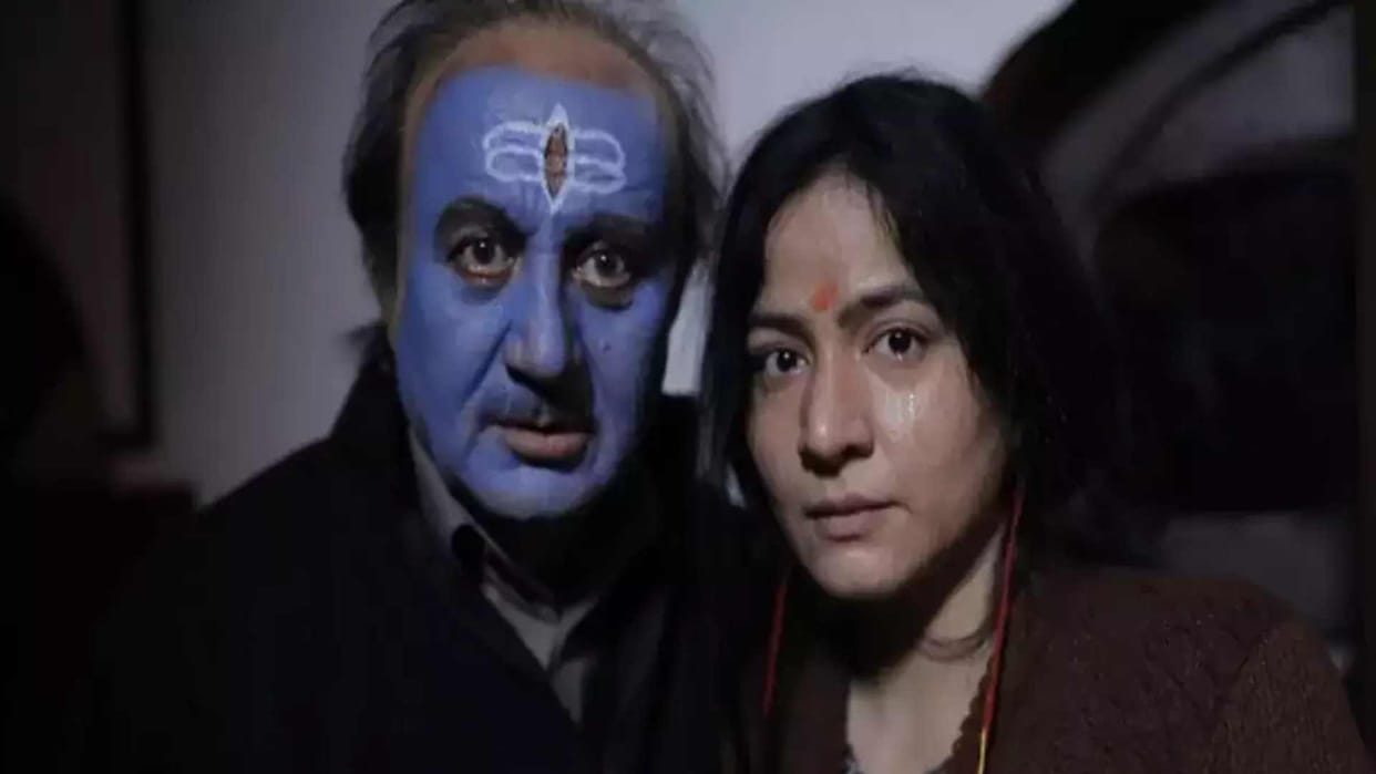 Bhasha Sumbli opened up about the struggle an outsider face says dumb stars in Bollywood isolate talent