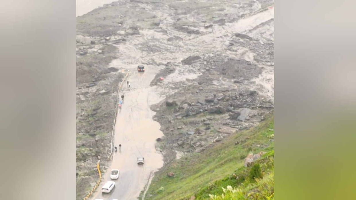 Heavy Rains Himachal: 133 roads and 1694 drinking water schemes stalled in Himachal due to heavy rains, a per
