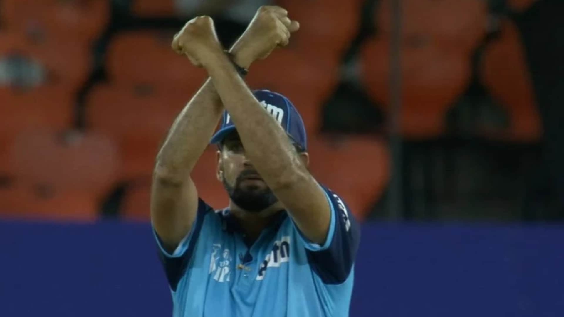IPL 2024: From Ashwin to Siraj seven bowlers who gives many runs as extras in IPL, given 100+ wide, no balls