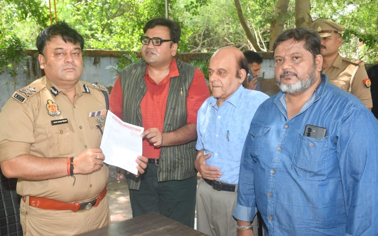 Victim along with Sangharsh Samiti handed over letter to JCP, I will sit on fast if locker is not allowed to b
