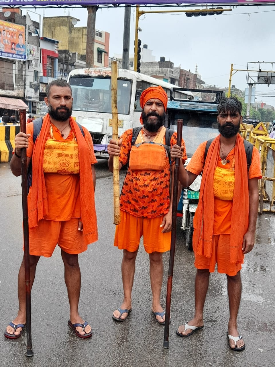 Kanwariyas speed up on the path of faith