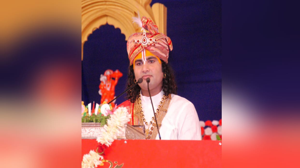 Meerut: Aniruddhacharya Maharaj said Life may go, but religion may not go