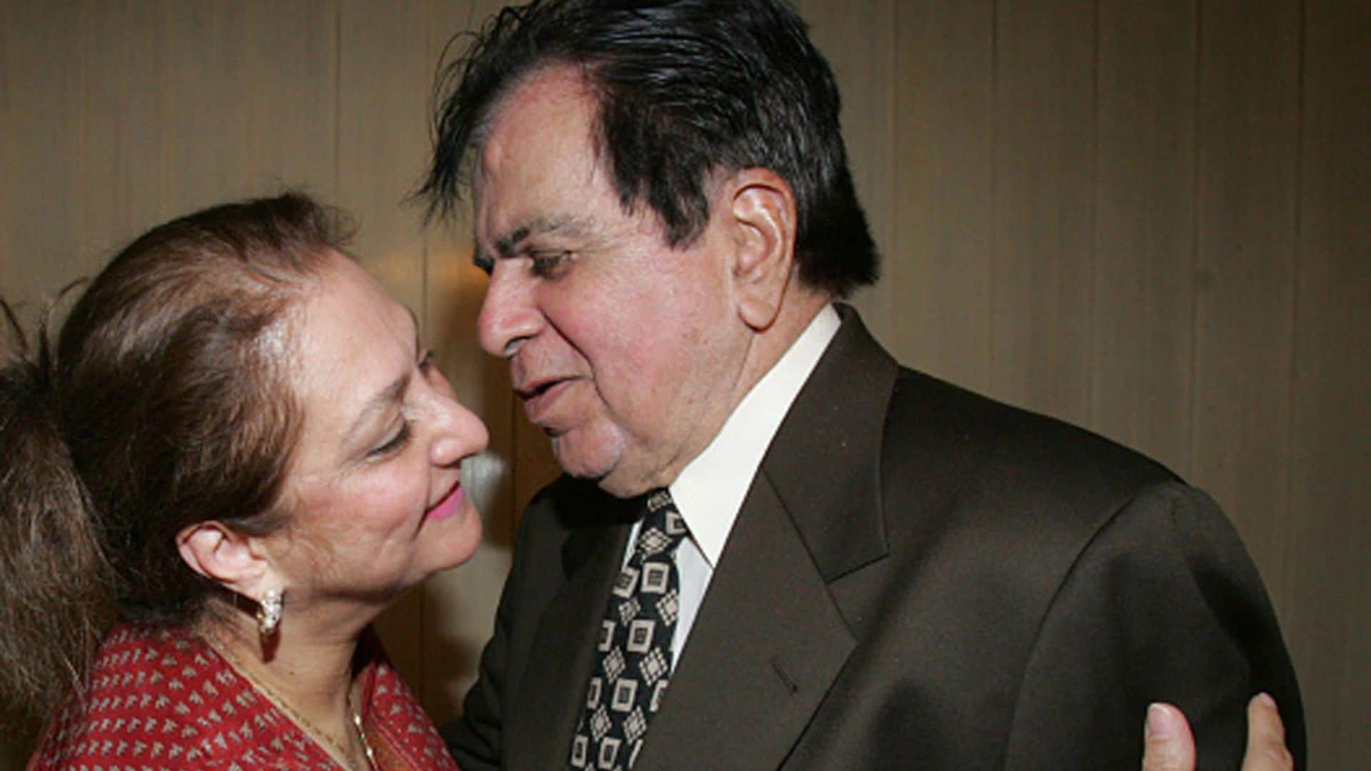 Saira banu again remembers dilip kumar shared SRK Amitabh bachchan and dharmendra precious video watch here
