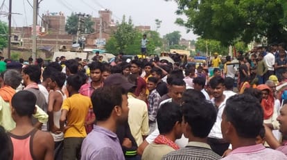Couple electrocuted in Danapur in Patna, husband died, wife injured; People protested by blocking road