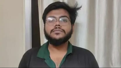 खुफिया तंत्र फिर फेल: गोरखपुर कोतवाली से सटे घर से ही खड़ा किया आतंकी नेटवर्क, 16 संदिग्धों पर एजेंसी की नजर Intelligence agency now keeping an eye on every activity of 16 suspects involved in Tariq network