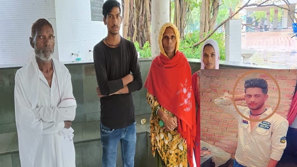 Hurt by eloping with mother lover in Panipat, son commits suicide by hanging himself