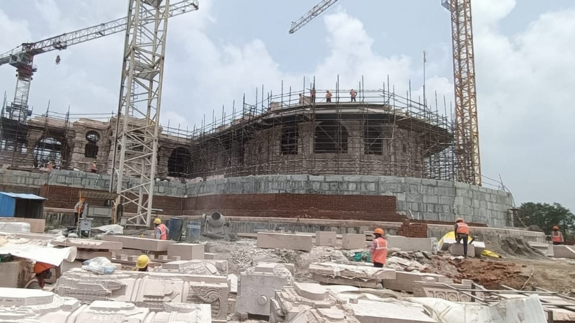 Ayodhya Ram Mandir New Pictures Know Ram Mandir Construction Status Today