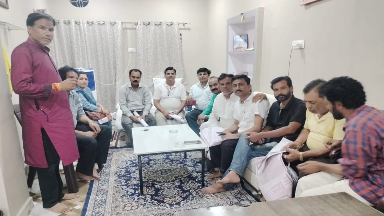 In Shivpuri, the United Front started the movement for the restoration of old pension