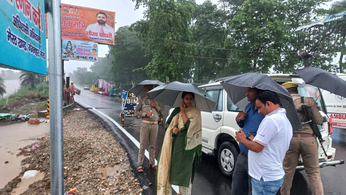 Nanu Gangnahar wall colasps, some and ssp reach out  the spot