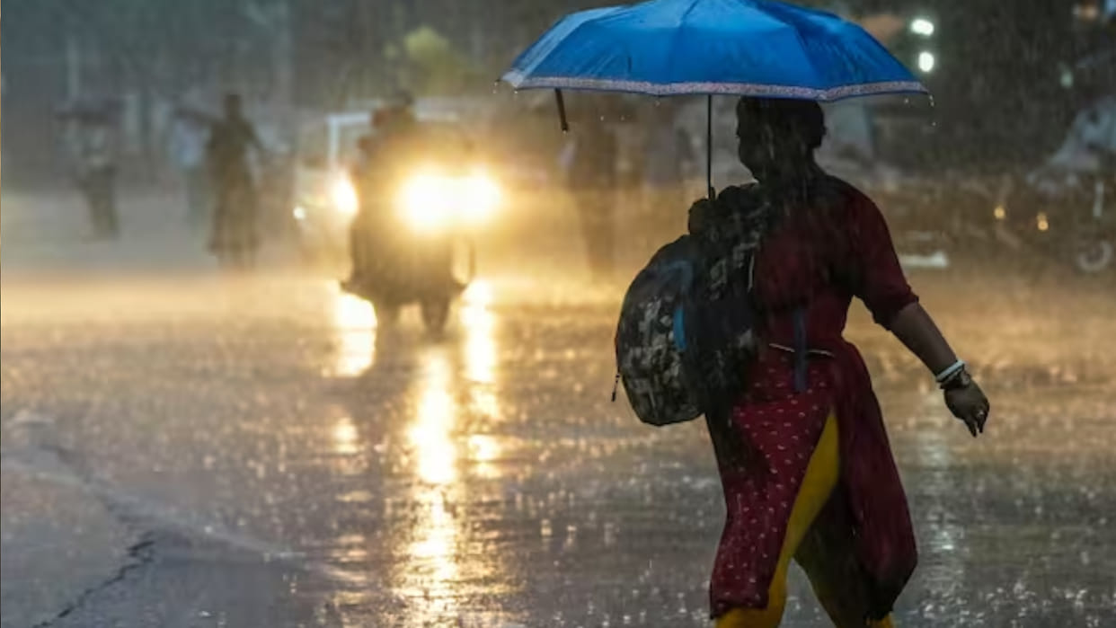 Rajasthan Weather Update Today: IMD Heavy Rainfall Alert in Jaipur and Udaipur Monsoon Rain News
