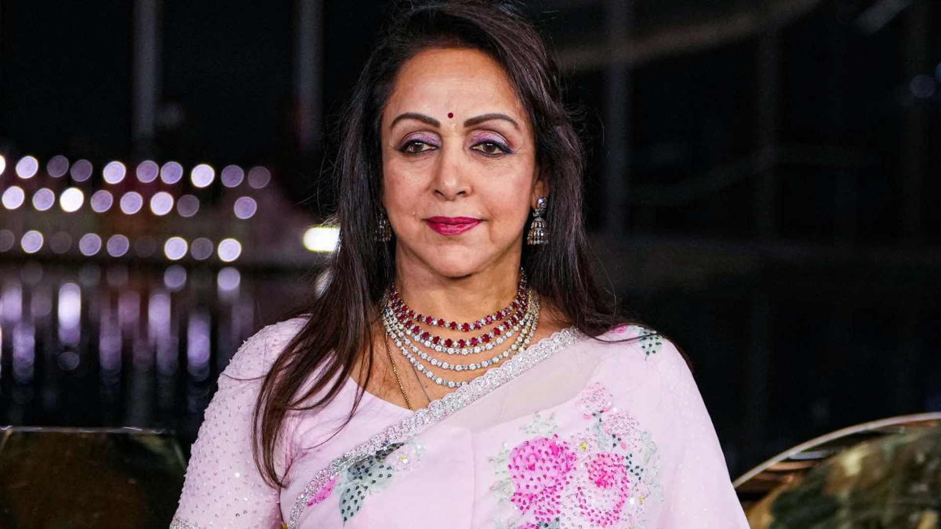 Hema Malini opened up about how a filmmaker made a deplorable demand about her saree while shooting a scene