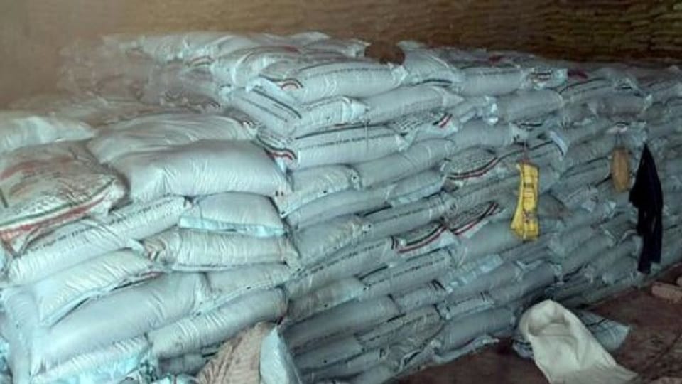 black marketing of DAP fertilizer is not being stopped Despite of DM order in Etah