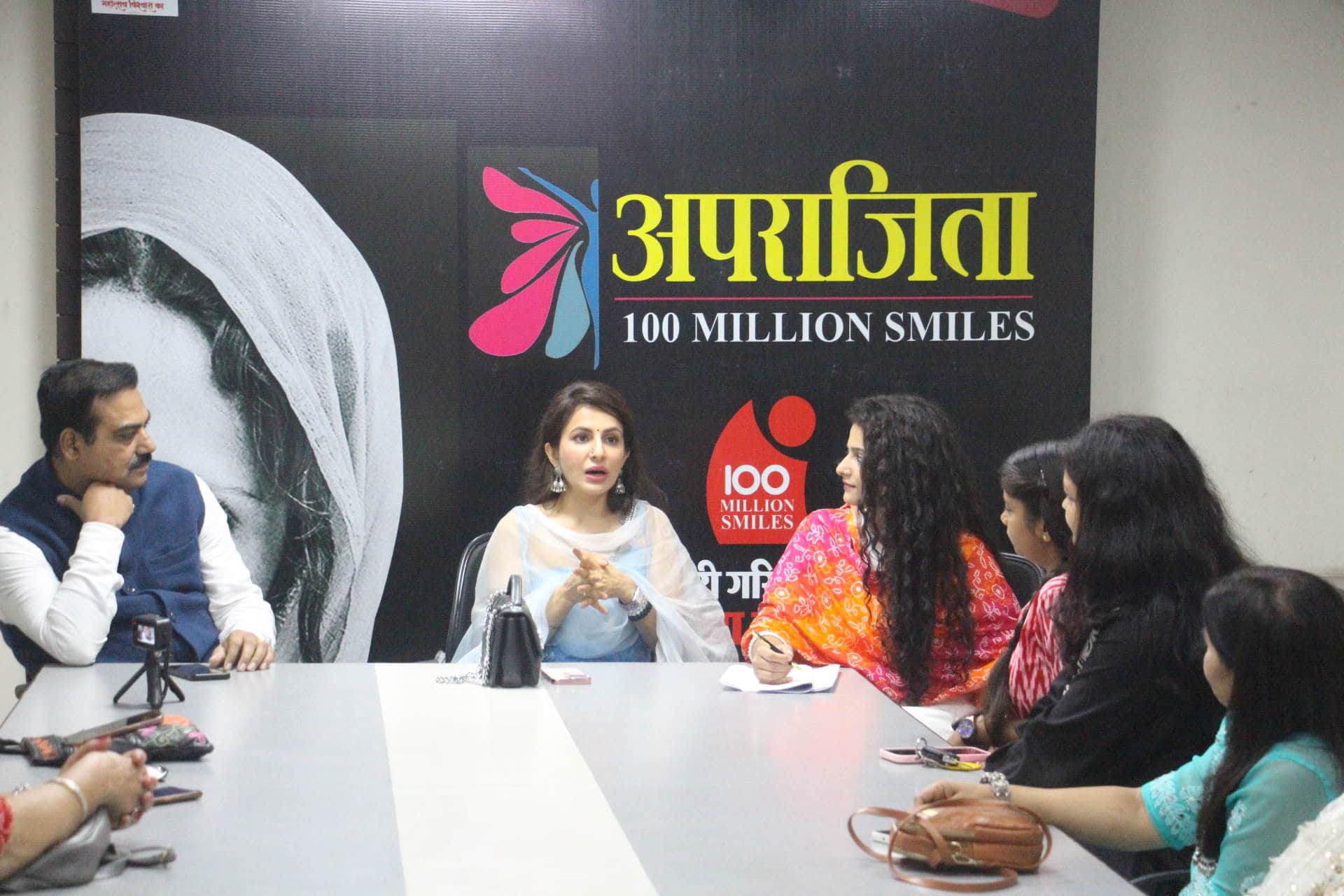 Actress Roop Durgapal reached Amar Ujala Aparajita program shared her success story Dehradun Uttarakhand