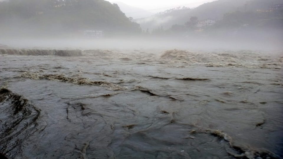 Uttarakhand Weather water level of Tons River in Mori crosses danger mark After heavy rains alert issued