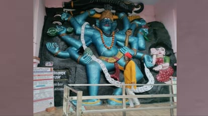 Sawan 2023: अनोखी है तांडव नृत्य करती शिव प्रतिमा, यहां दर्शन कर माथा टेकने से भरती है भक्तों की झोली Sawan 2023: Shiva idol dancing Tandav is unique