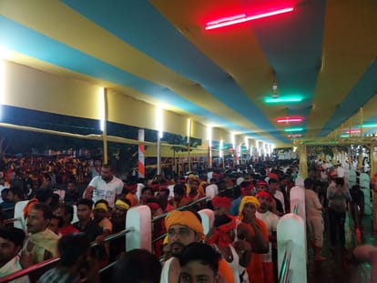 Sawan 2023: Devotees arrived to Shiva temple first Monday, Har Har Mahadev, Deoghar, Kanwar Yatra, Bihar News