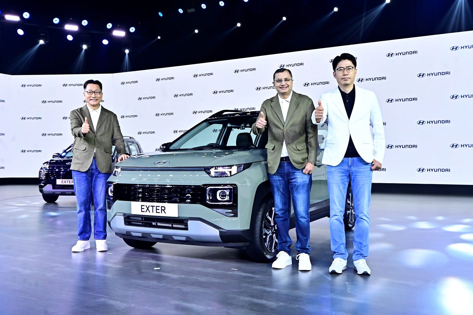 Hyundai Exter Delivery Starts Know Hyundai Exter Price and Mileage Specs Features Details