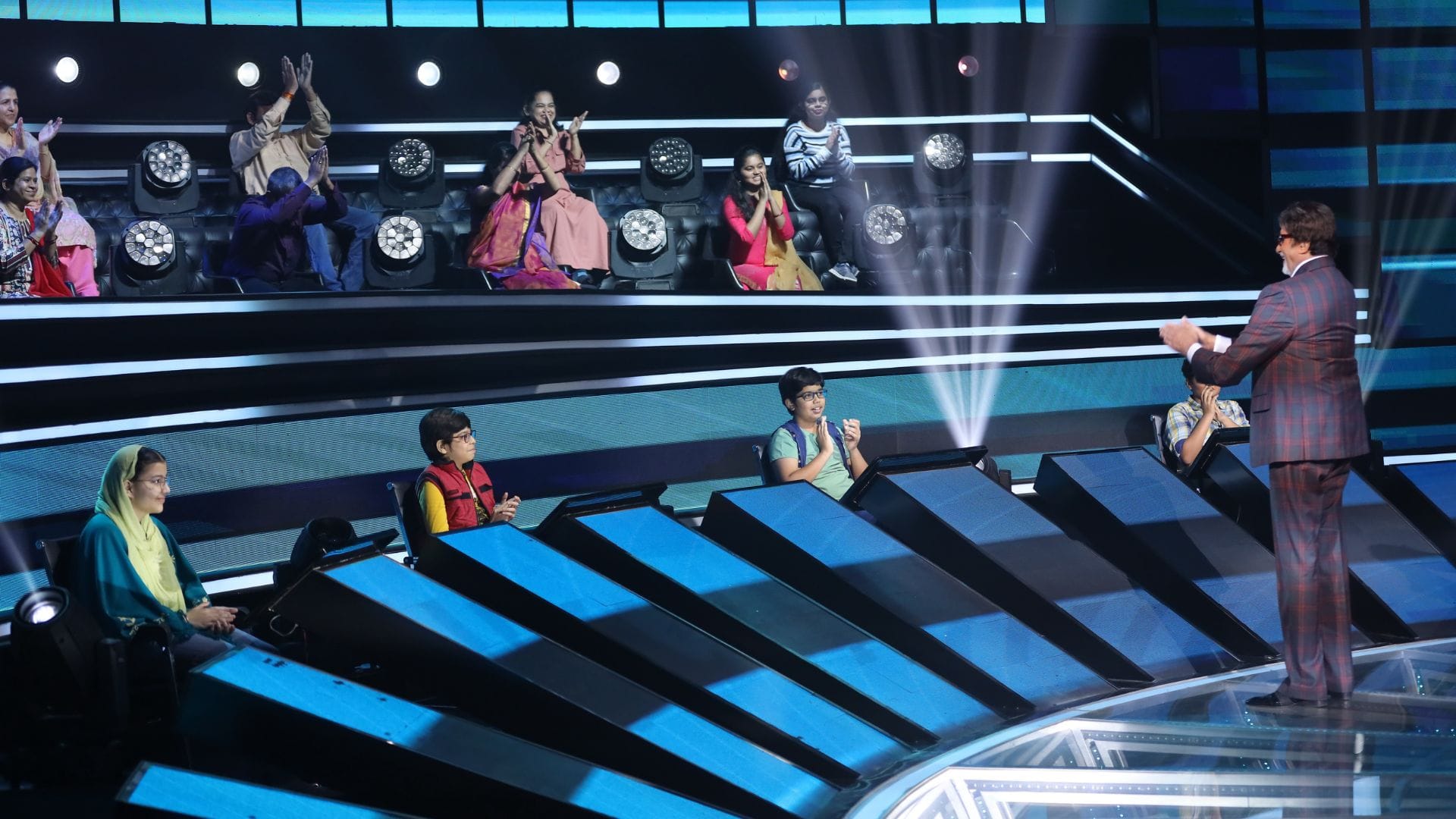 The legendary Amitabh Bachchan lyrical narration in Kaun Banega Crorepati 15 promo takes the nation by storm