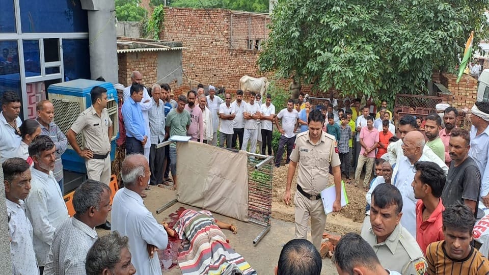 Murder in Hisar: Husband shot and killed his wife in Mughalpura village, daughter was hit by shrapnel