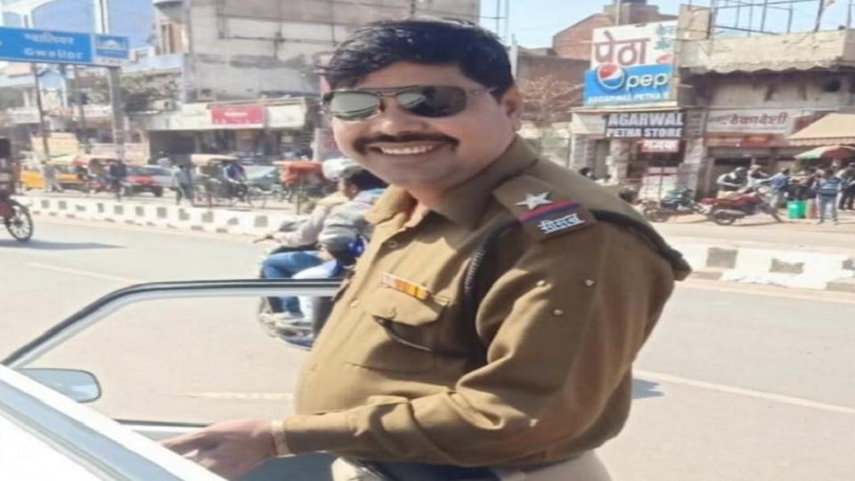 Dead body of BSF jawan reached the village