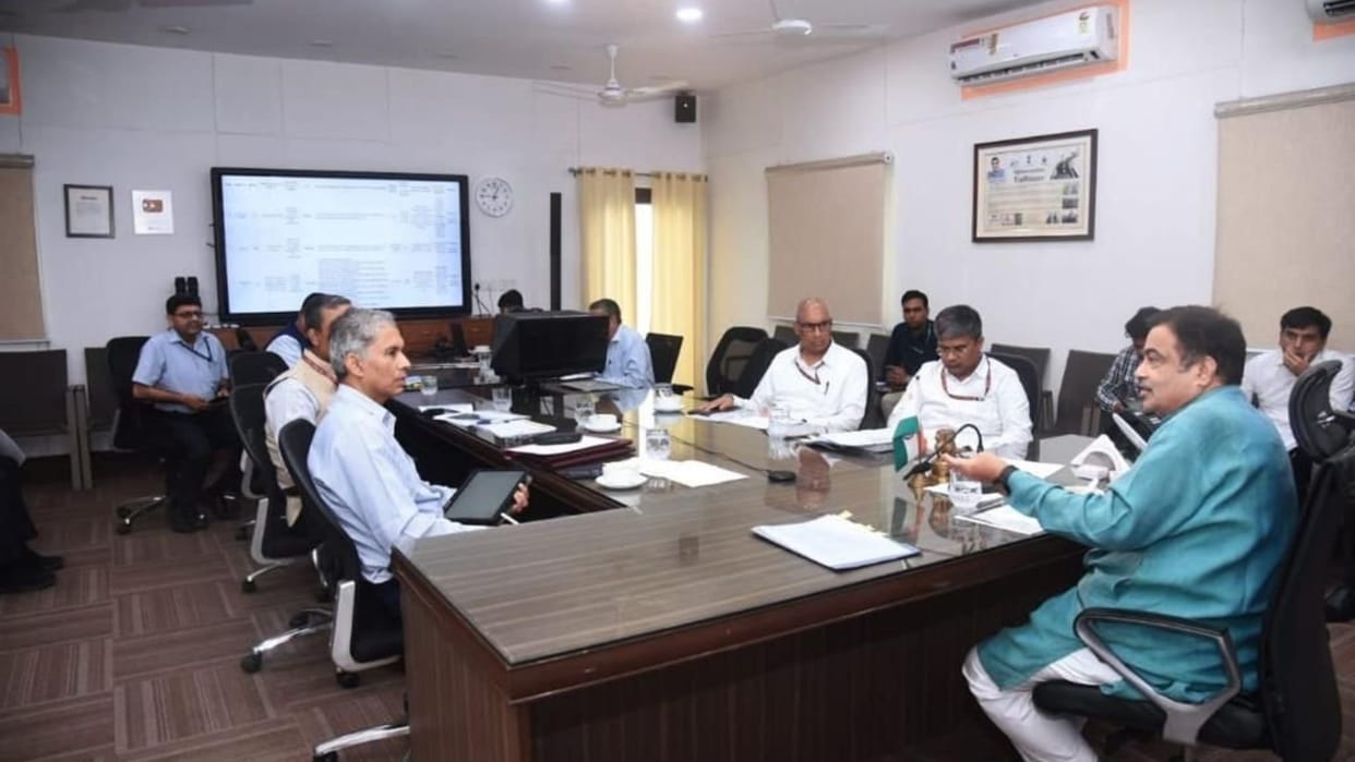 Union Minister Nitin Gadkari reviewed flood situation and its impact on National Highways in several states