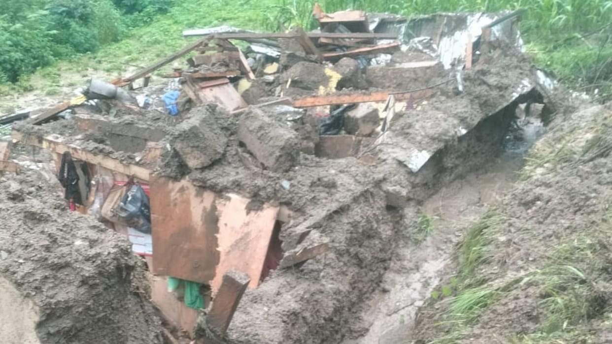 himachal rain news: landslide in shimla theog mother and son killed