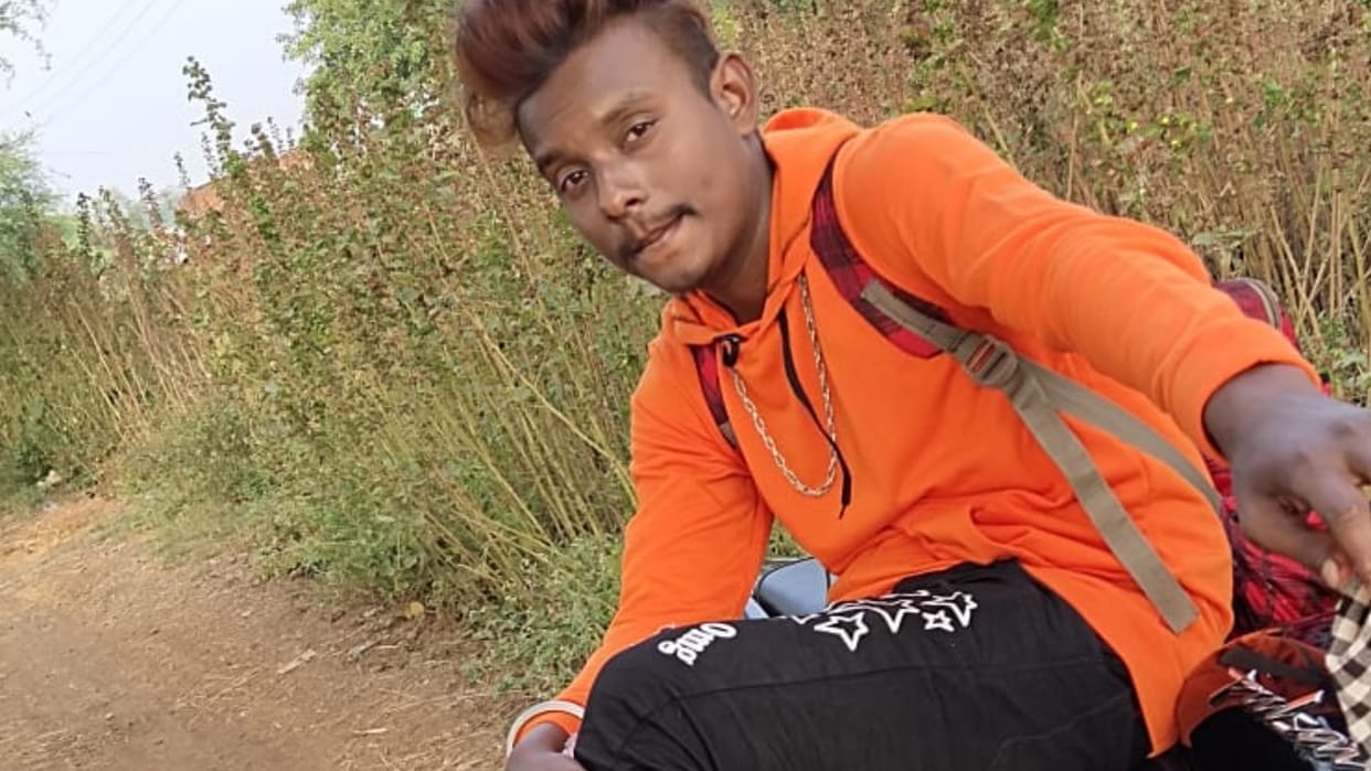 Bike rider killed two injured in car collision in Durg