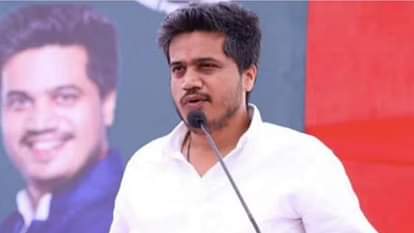 रोहित पवार