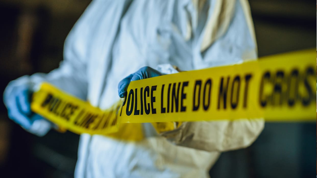 Bihar Crime Criminal unbridled in Siwan shot a person snatched mobile