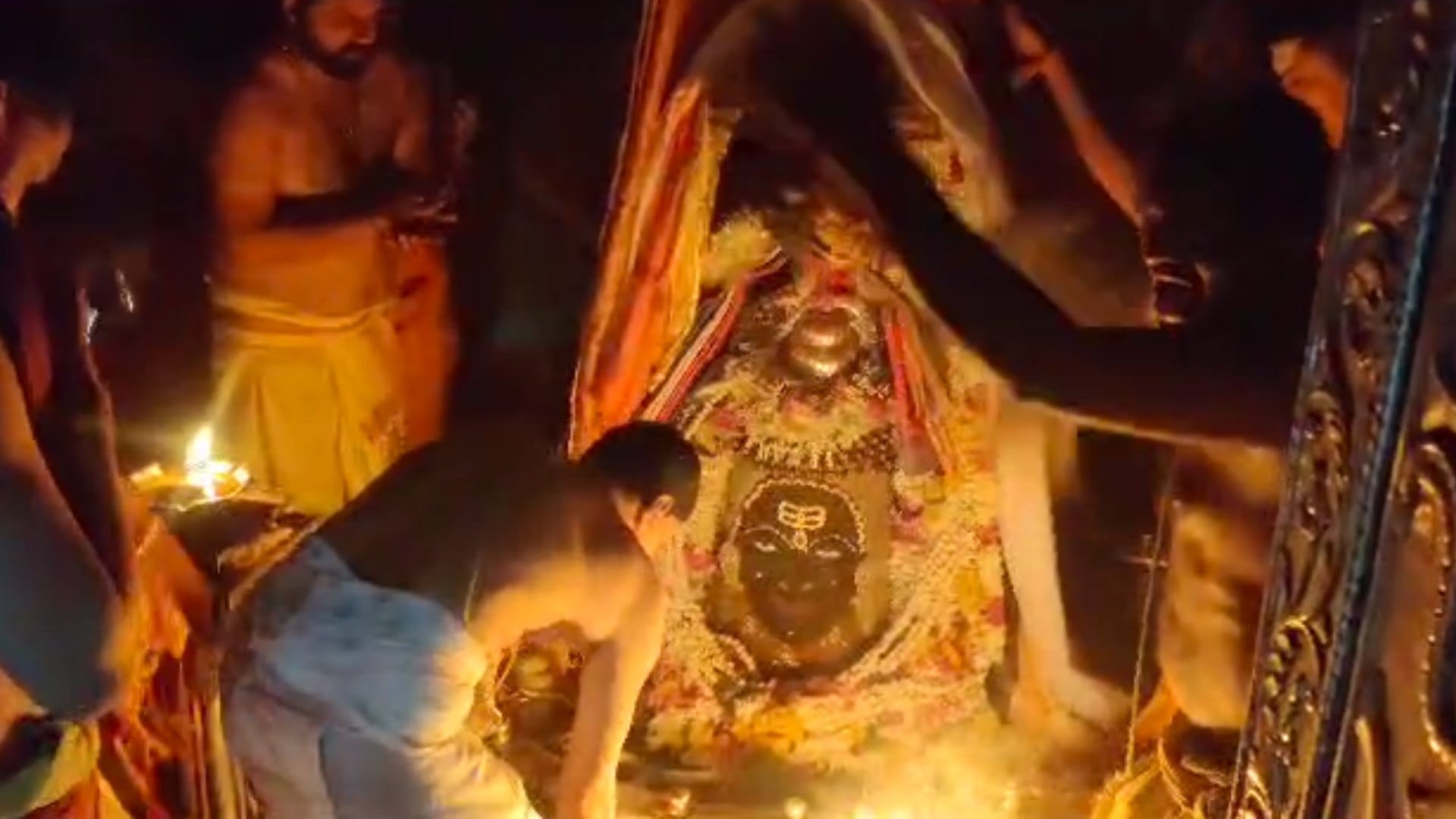 Sawan Somwar 2023 Fourth Savan somvar date ravi yoga shiv puja muhurat rudrabhishek timing in hindi