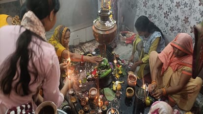 First Monday of Sawan: Har Har Mahadev echoed in pagodas, Mahadev worshiped with rituals