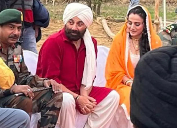 know the list of bollywood film who shoot in lucknow