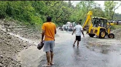 Flood in UP: No contact with many villages including shakambhri Siddhpeeth
