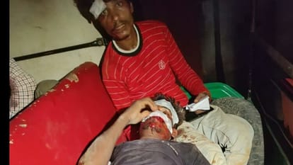 Sonebhadra Accident: सड़क पर बिखरी गिट्टी पर फिसली बाइक, एक युवक की मौत, दो गंभीर Sonebhadra Accident: Bike slipped on ballast scattered on the road, one youth died, two serious