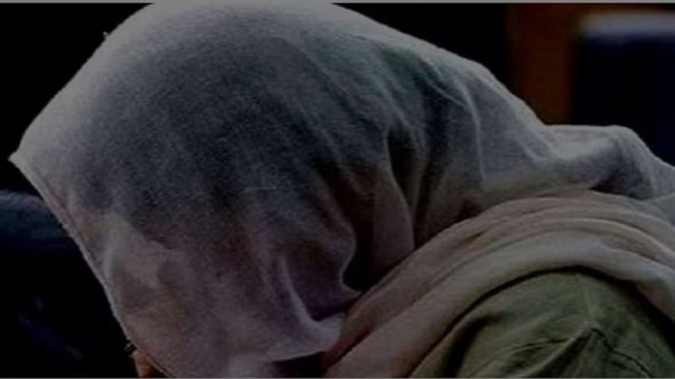 After having three daughters treated for birth of a son medicines damaged kidneys
