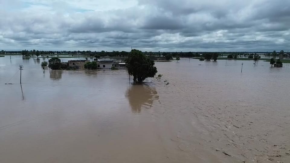 Water in 24 villages in Indri of Karnal, 10 thousand acres of crops submerged, contact broken with city