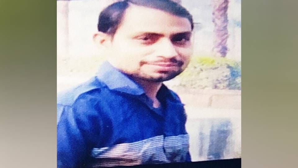 young man jumped into canal angry with scolding of father In Firozabad