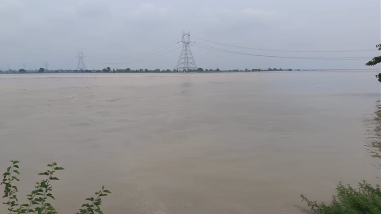 water level of Yamuna reaches near danger mark in Sonipat
