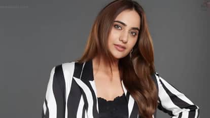 Kusha Kapila Brutally Trolled for sharing pic with Deepika Padukone youtuber gives befitting reply