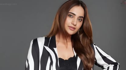 Kusha Kapila Brutally Trolled for sharing pic with Deepika Padukone youtuber gives befitting reply