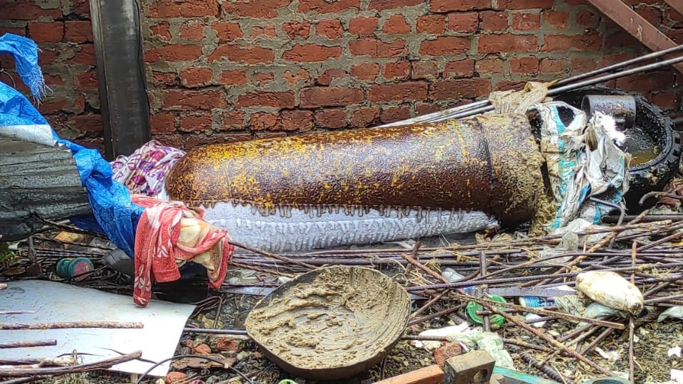 Ammonia gas cylinder leaked in scrap warehouse in Mandi Gobindgarh