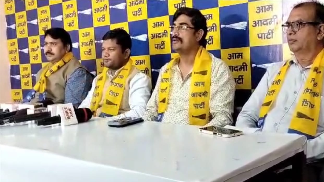 CG AAP leader Komal Hupendi said on Bhupesh government for bonus and fertilizers