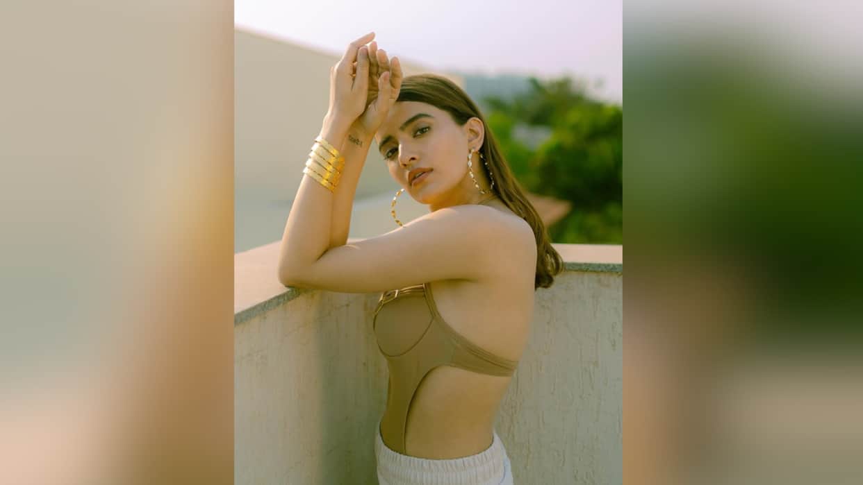 Rukshaar Dhillon Exclusive Interview with Amar Ujala Actress talks about her Films and Struggle