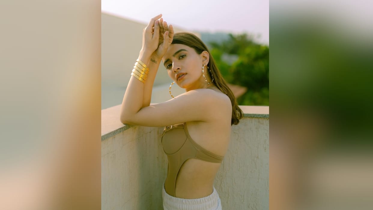 Rukshaar Dhillon Exclusive Interview with Amar Ujala Actress talks about her Films and Struggle