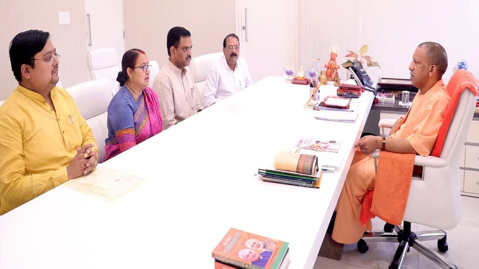 Hathras Jalesar road built soon, CM Yogi gave instructions for financial approval