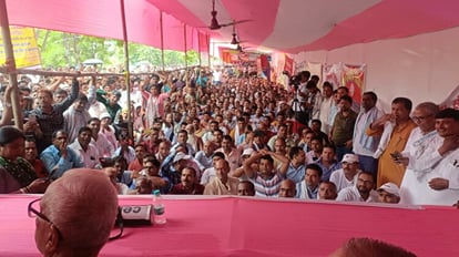 Bihar : प्रदर्शनकारी शिक्षकों पर आज शाम तक गिरेगी गाज, डीईओ और बीईओ करेंगे उनकी पहचान Bihar News: Protesting teachers will be punished by bihar government, kk Pathak order to find every teacher