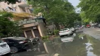 Drains falling into Yamuna river closed and sewer overflows in Delhi