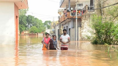72 pc districts exposed to extreme floods, only 25 pc of them have early warning systems: report