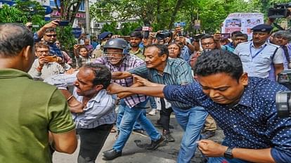 Bengal Panchayat Polls: तीन जिलों में 20 बूथों पर पंचायत चुनाव रद्द, मतगणना में गड़बड़ी के लगे थे आरोप West Bengal SEC countermanded panchayat polls in 20 booths in three districts on malpractices during counting