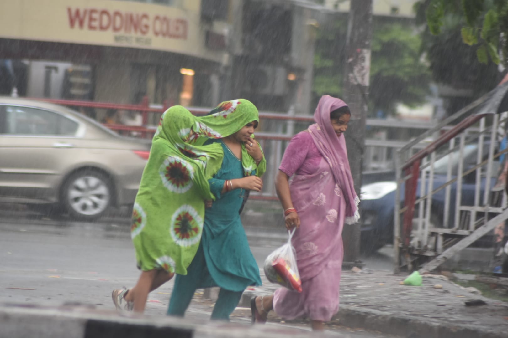 MP Monsoon: Many districts of the state are flooded, alert of heavy rains in ten districts even today